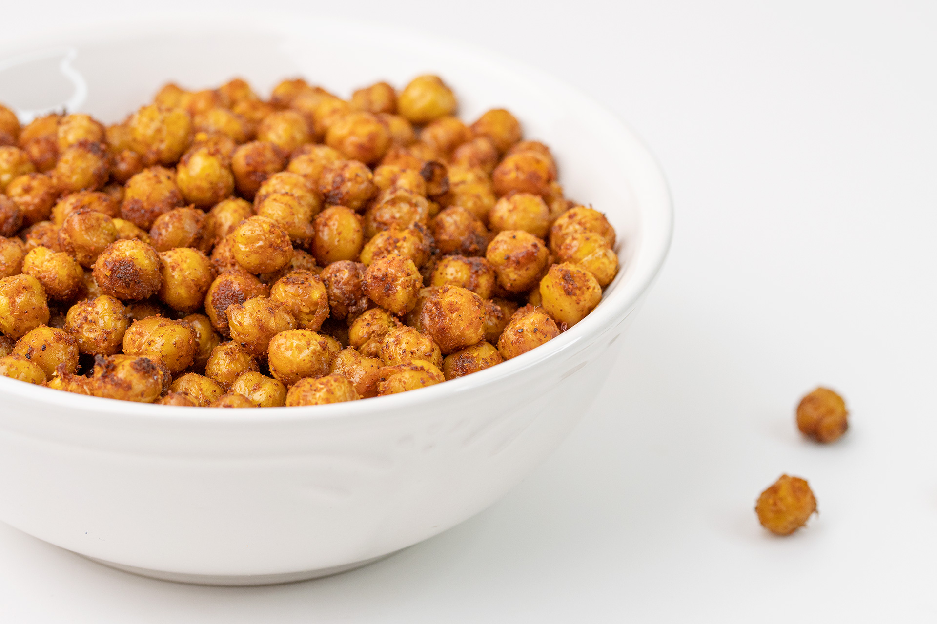 Air Fryer Chickpeas – Crispy and Spicy Snack